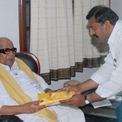 Mr.Napoleon Meeting With Kalaignar 